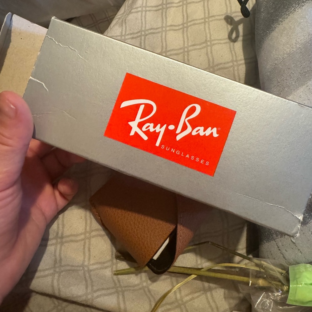 Ray-Ban Sunglasses with Brown Case